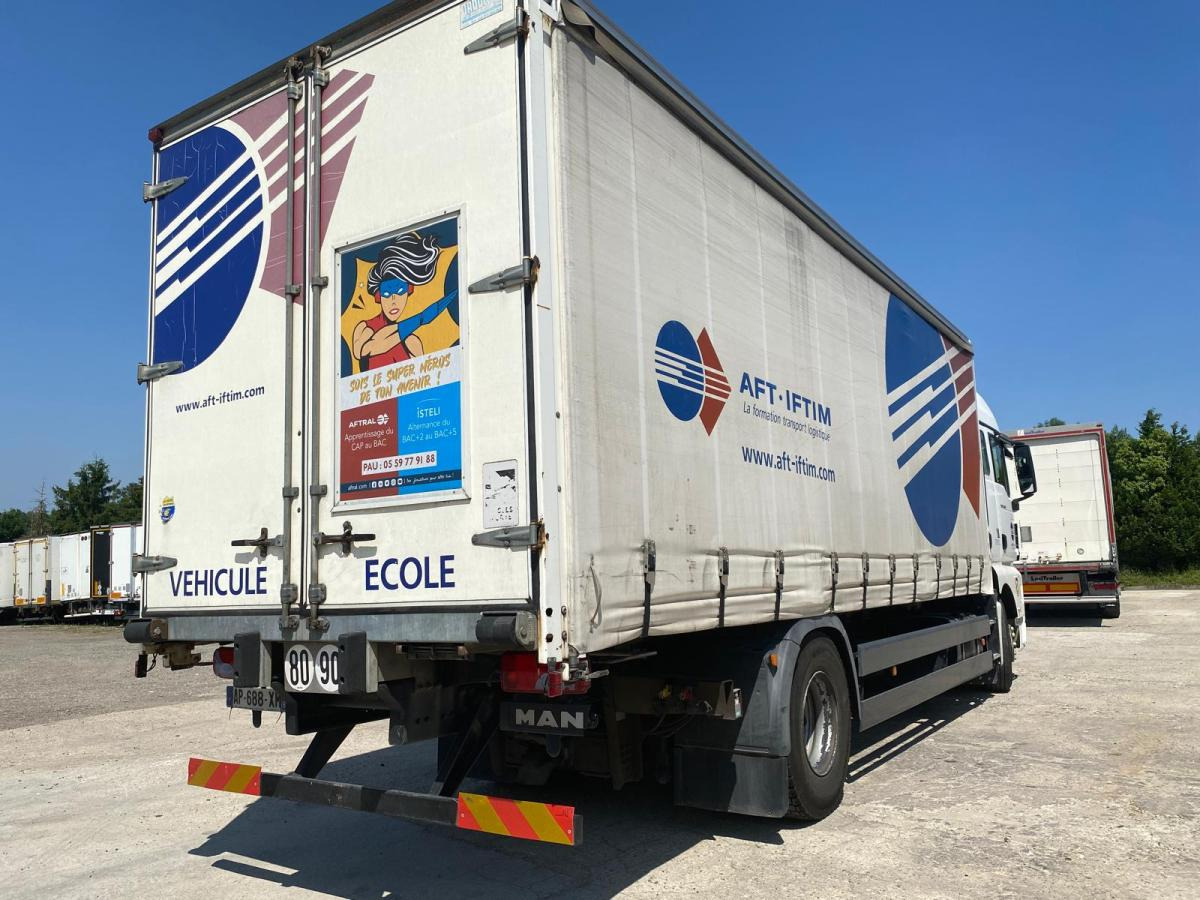 MAN TGX 18.360 - Schuifzeilen vrachtwagen: afbeelding 4 MAN TGX 18.360 - Schuifzeilen vrachtwagen: afbeelding 4