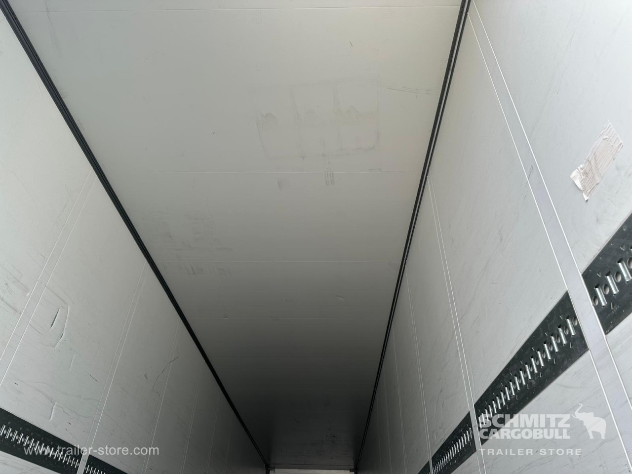 SCHMITZ Dryfreight Mega - Gesloten oplegger: afbeelding 4 SCHMITZ Dryfreight Mega - Gesloten oplegger: afbeelding 4