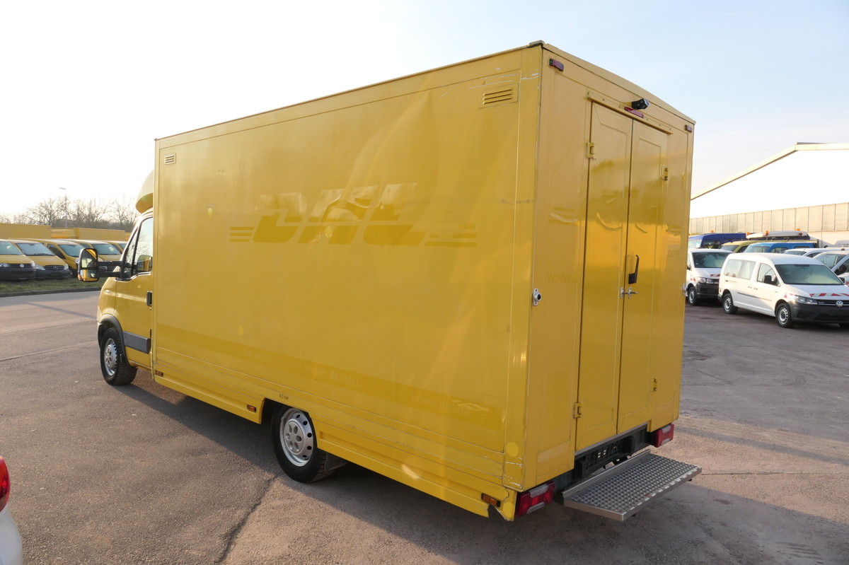 IVECO Daily 35 S11 C30C AUTOMATIK KAMERA MAXI KAMERA R - Bestelwagen gesloten laadbak: afbeelding 4 IVECO Daily 35 S11 C30C AUTOMATIK KAMERA MAXI KAMERA R - Bestelwagen gesloten laadbak: afbeelding 4