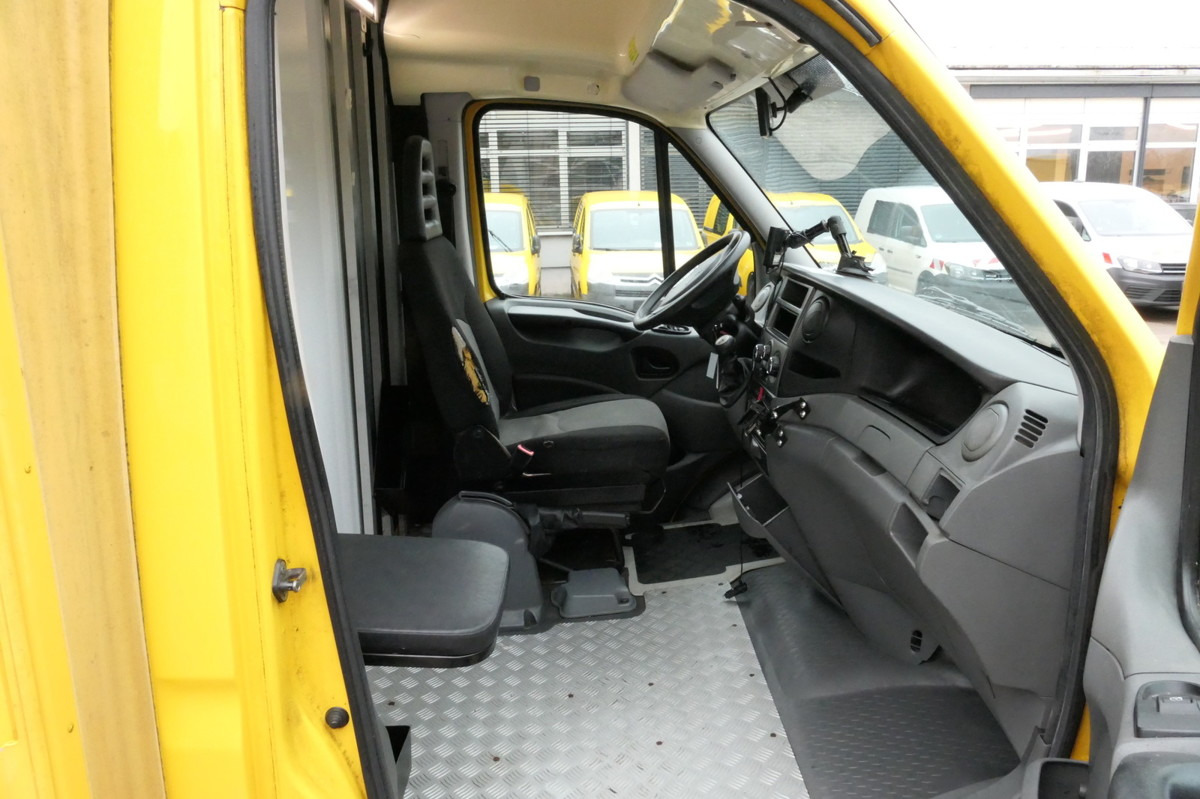 IVECO Daily 35 S11 C30C AUTOMATIK KAMERA MAXI KAMERA R - Bestelwagen gesloten laadbak: afbeelding 5 IVECO Daily 35 S11 C30C AUTOMATIK KAMERA MAXI KAMERA R - Bestelwagen gesloten laadbak: afbeelding 5