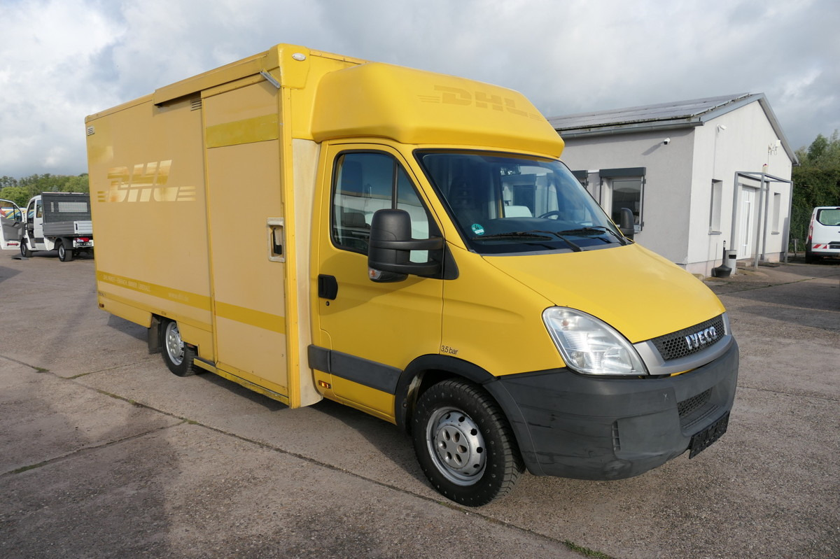 IVECO Daily 35 S11 C30C AUTOMATIK KAMERA MAXI Regale D - Bestelwagen gesloten laadbak: afbeelding 2 IVECO Daily 35 S11 C30C AUTOMATIK KAMERA MAXI Regale D - Bestelwagen gesloten laadbak: afbeelding 2
