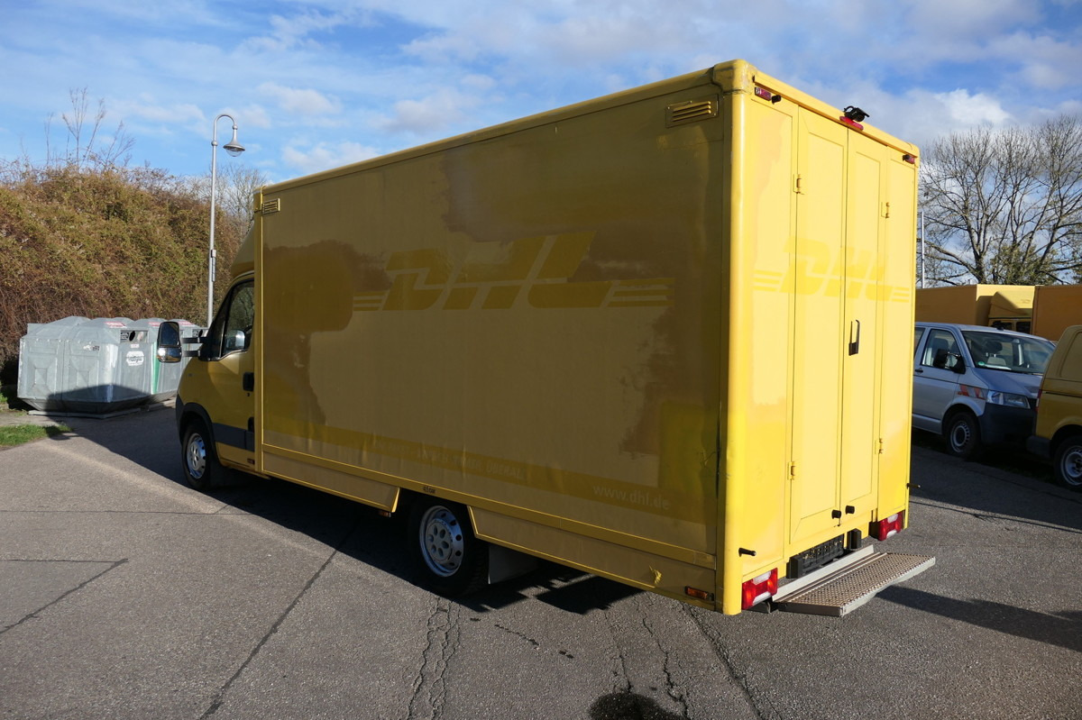 IVECO Daily 35 S11 C30C AUTOMATIK KAMERA MAXI Regale D - Bestelwagen gesloten laadbak: afbeelding 4 IVECO Daily 35 S11 C30C AUTOMATIK KAMERA MAXI Regale D - Bestelwagen gesloten laadbak: afbeelding 4