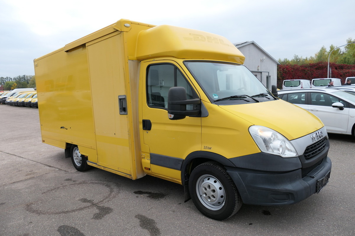 IVECO Daily 35 S11 C30C AUTOMATIK KAMERA Regale LUFT D - Bestelwagen gesloten laadbak: afbeelding 1 IVECO Daily 35 S11 C30C AUTOMATIK KAMERA Regale LUFT D - Bestelwagen gesloten laadbak: afbeelding 1