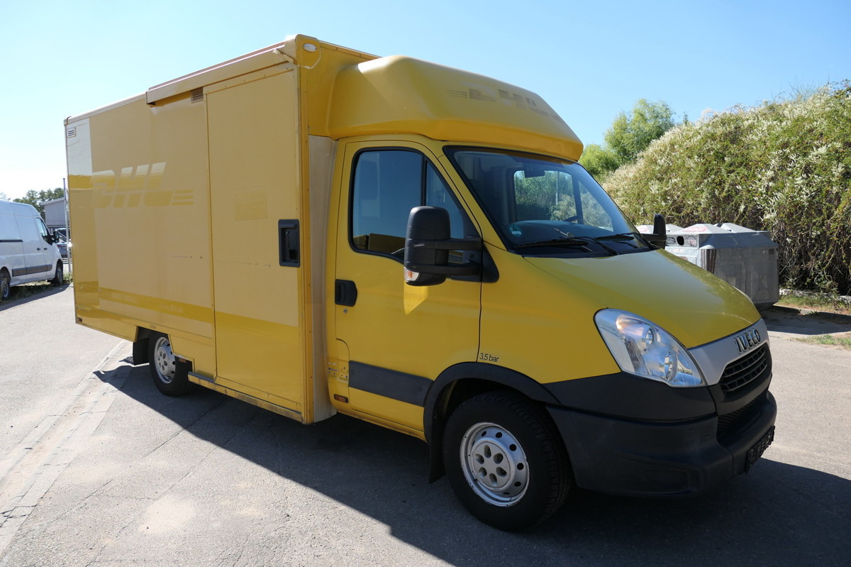 IVECO Daily 35 S11 C30C AUTOMATIK KAMERA Regale LUFT D - Bestelwagen gesloten laadbak: afbeelding 2 IVECO Daily 35 S11 C30C AUTOMATIK KAMERA Regale LUFT D - Bestelwagen gesloten laadbak: afbeelding 2