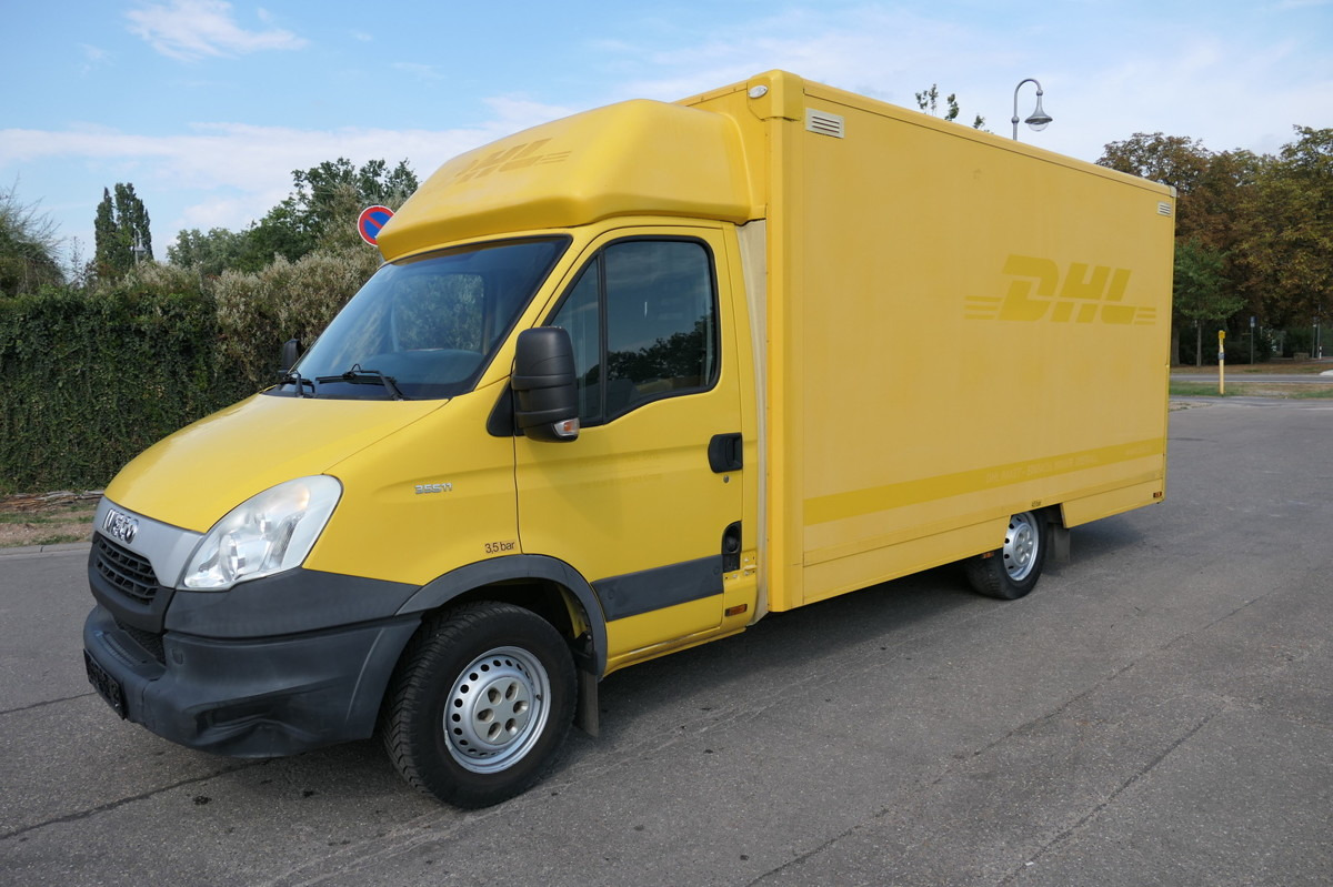 IVECO Daily 35 S11 C30C AUTOMATIK KAMERA Regale LUFT D - Bestelwagen gesloten laadbak: afbeelding 1 IVECO Daily 35 S11 C30C AUTOMATIK KAMERA Regale LUFT D - Bestelwagen gesloten laadbak: afbeelding 1