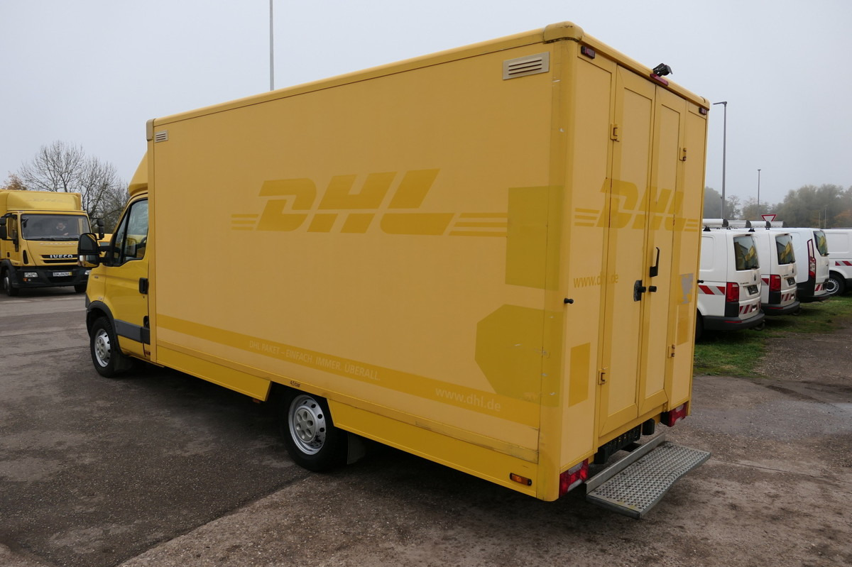 IVECO Daily 35 S11 C30C AUTOMATIK KAMERA Regale LUFT D - Bestelwagen gesloten laadbak: afbeelding 4 IVECO Daily 35 S11 C30C AUTOMATIK KAMERA Regale LUFT D - Bestelwagen gesloten laadbak: afbeelding 4