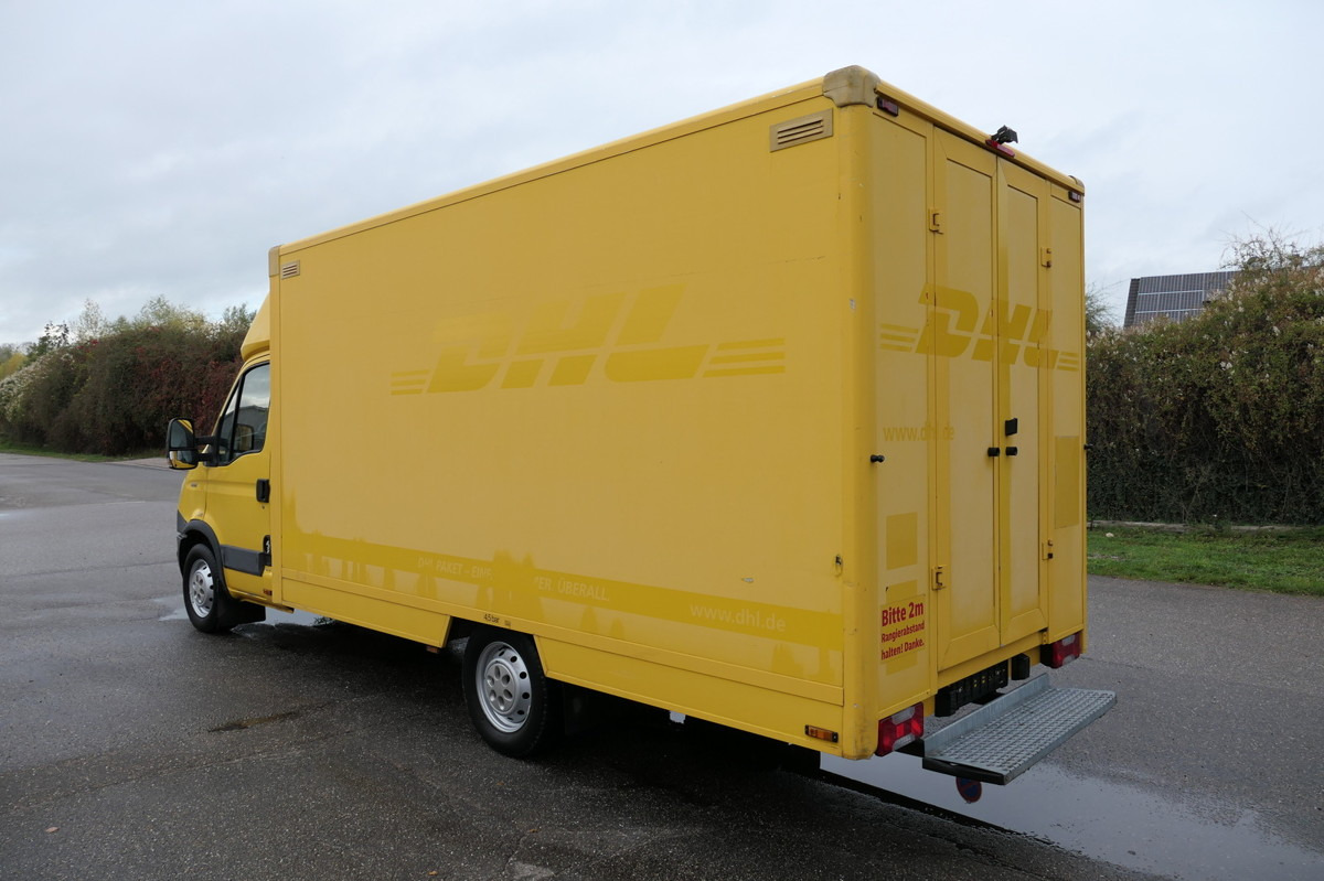 IVECO Daily 35 S11 C30C AUTOMATIK KAMERA Regale LUFT D - Bestelwagen gesloten laadbak: afbeelding 4 IVECO Daily 35 S11 C30C AUTOMATIK KAMERA Regale LUFT D - Bestelwagen gesloten laadbak: afbeelding 4