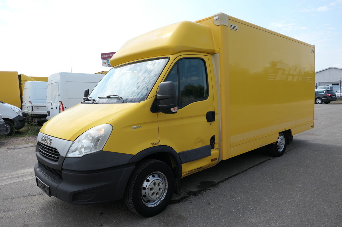 IVECO Daily 35 S11 C30C AUTOMATIK KAMERA Regale LUFT D - Bestelwagen gesloten laadbak: afbeelding 2 IVECO Daily 35 S11 C30C AUTOMATIK KAMERA Regale LUFT D - Bestelwagen gesloten laadbak: afbeelding 2