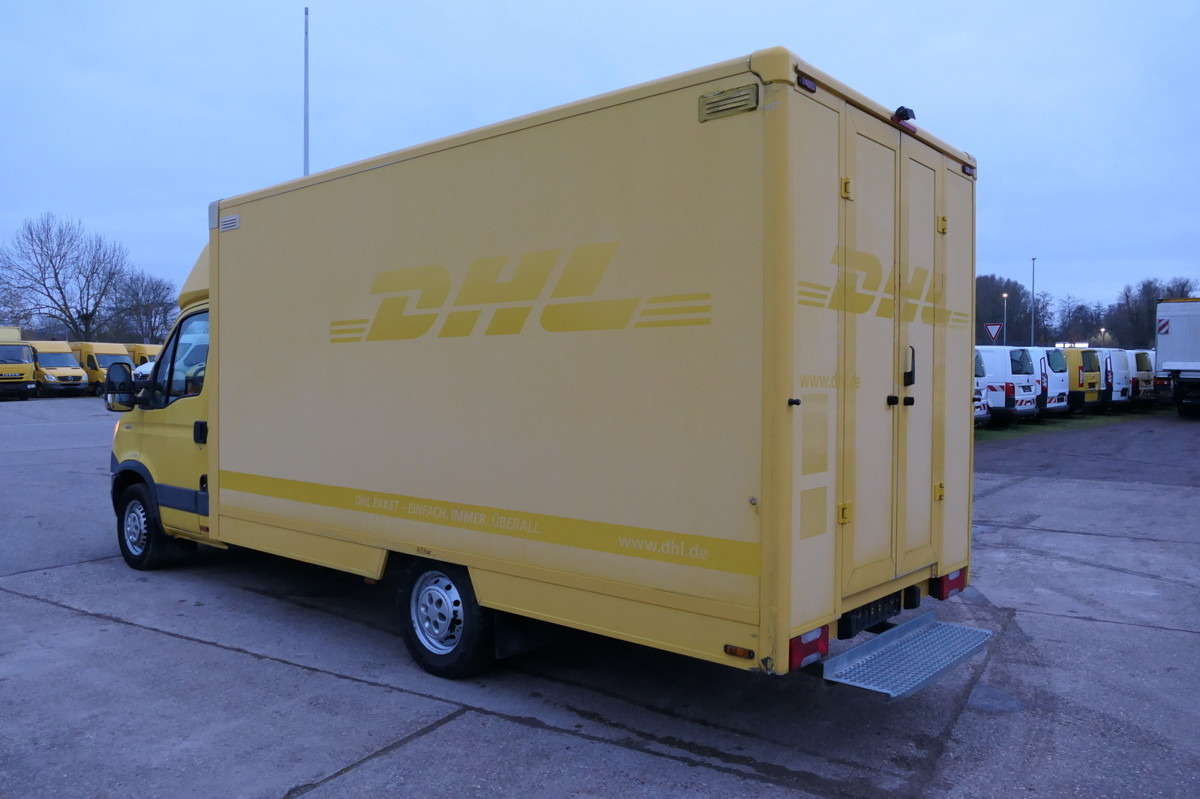 IVECO Daily 35 S11 C30C AUTOMATIK KAMERA Regale LUFT D - Bestelwagen gesloten laadbak: afbeelding 4 IVECO Daily 35 S11 C30C AUTOMATIK KAMERA Regale LUFT D - Bestelwagen gesloten laadbak: afbeelding 4
