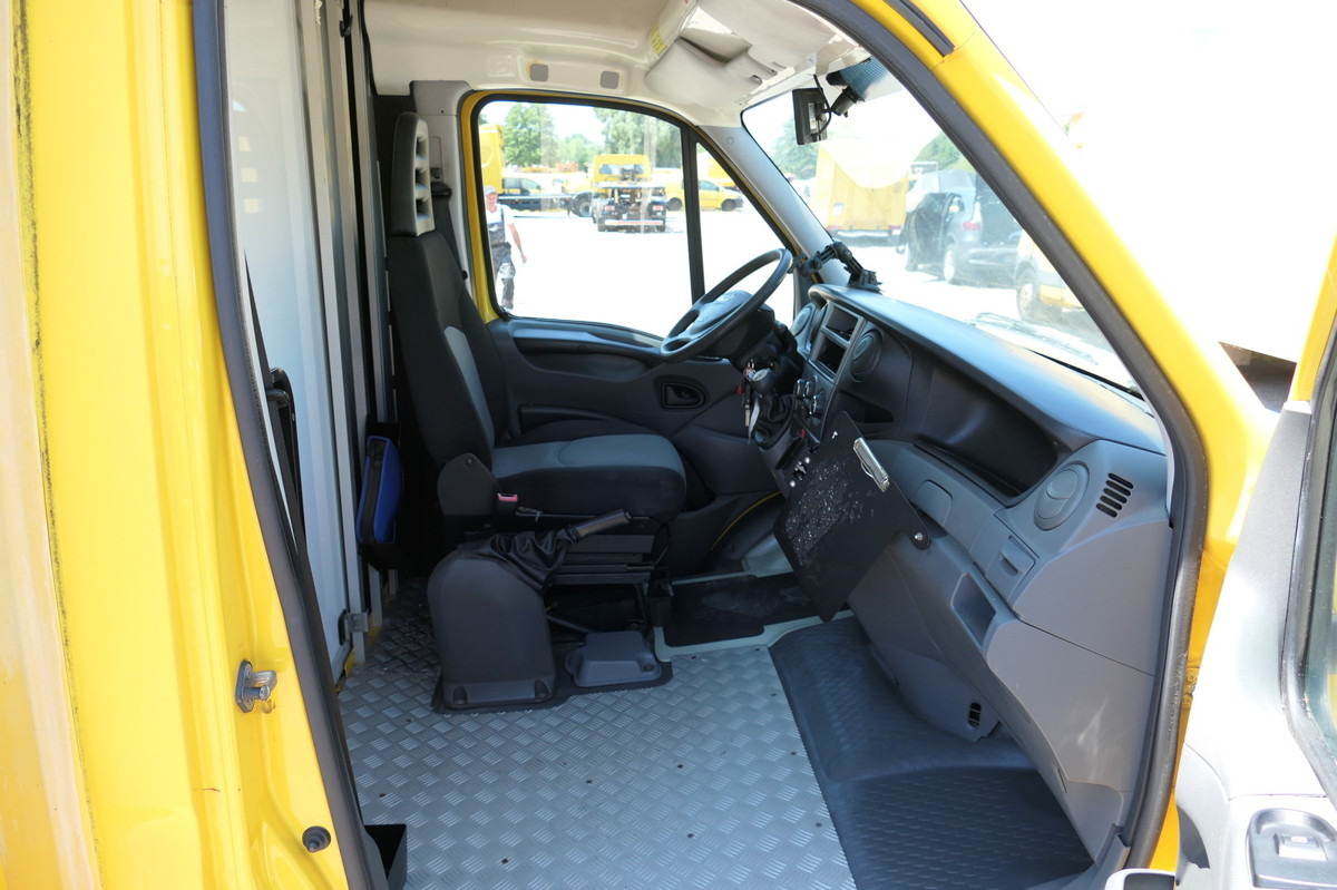 IVECO Daily 35 S11 C30C AUTOMATIK KAMERA Regale LUFT D - Bestelwagen gesloten laadbak: afbeelding 5 IVECO Daily 35 S11 C30C AUTOMATIK KAMERA Regale LUFT D - Bestelwagen gesloten laadbak: afbeelding 5
