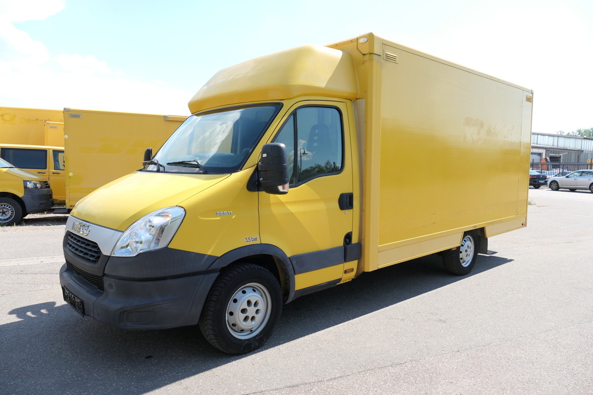 IVECO Daily 35 S11 C30C AUTOMATIK KAMERA Regale LUFT D - Bestelwagen gesloten laadbak: afbeelding 1 IVECO Daily 35 S11 C30C AUTOMATIK KAMERA Regale LUFT D - Bestelwagen gesloten laadbak: afbeelding 1