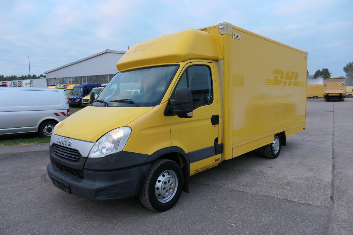 IVECO Daily 35 S11 C30C AUTOMATIK KAMERA Regale LUFT D - Bestelwagen gesloten laadbak: afbeelding 1 IVECO Daily 35 S11 C30C AUTOMATIK KAMERA Regale LUFT D - Bestelwagen gesloten laadbak: afbeelding 1