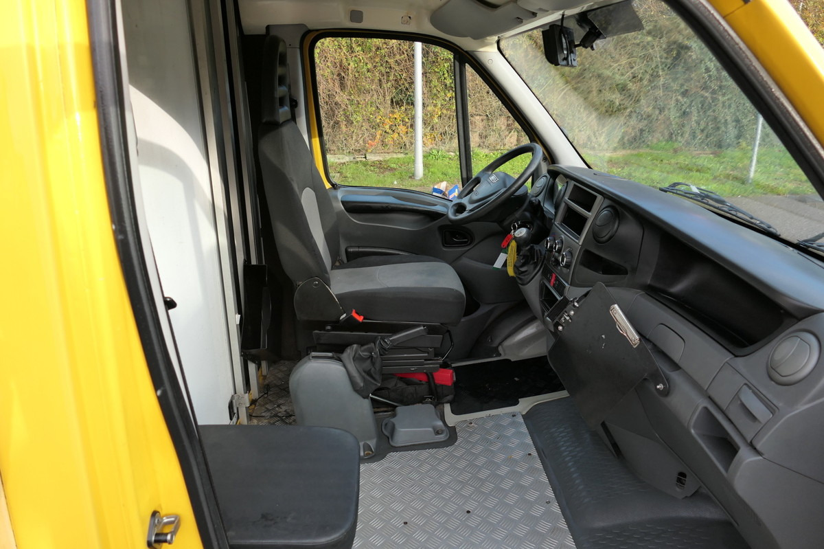 IVECO Daily 35 S11 C30C AUTOMATIK KAMERA Regale LUFT D - Bestelwagen gesloten laadbak: afbeelding 5 IVECO Daily 35 S11 C30C AUTOMATIK KAMERA Regale LUFT D - Bestelwagen gesloten laadbak: afbeelding 5