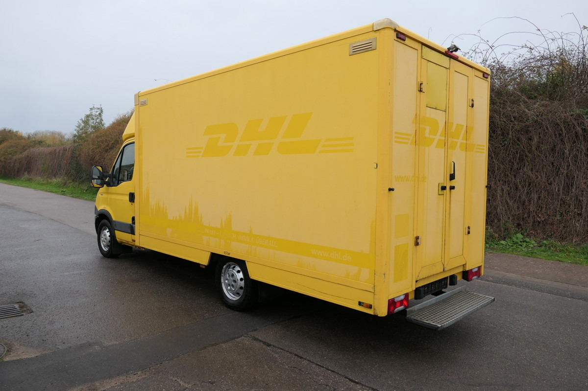 IVECO Daily 35 S11 C30C AUTOMATIK KAMERA Regale LUFT D - Bestelwagen gesloten laadbak: afbeelding 4 IVECO Daily 35 S11 C30C AUTOMATIK KAMERA Regale LUFT D - Bestelwagen gesloten laadbak: afbeelding 4