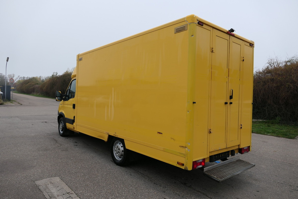 IVECO Daily 35 S11 C30C AUTOMATIK KAMERA Regale LUFT D - Bestelwagen gesloten laadbak: afbeelding 4 IVECO Daily 35 S11 C30C AUTOMATIK KAMERA Regale LUFT D - Bestelwagen gesloten laadbak: afbeelding 4
