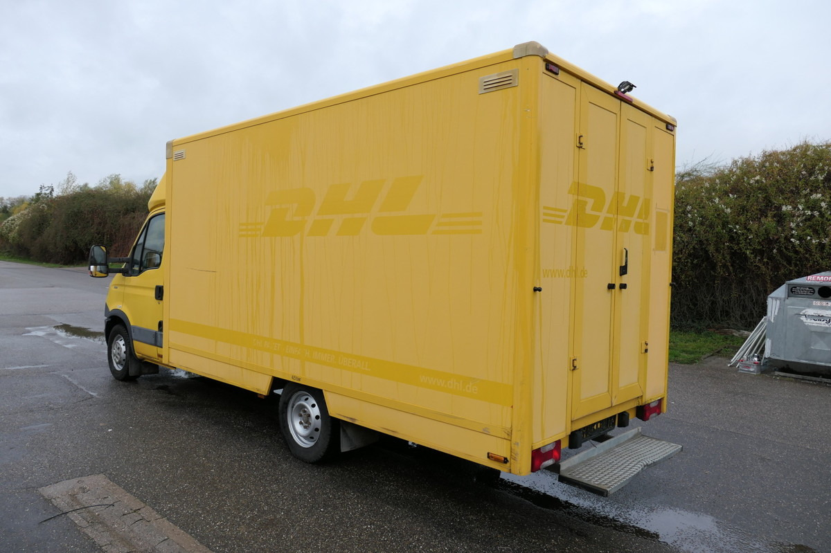 IVECO Daily 35 S11 C30C AUTOMATIK KAMERA Regale LUFT-E - Bestelwagen gesloten laadbak: afbeelding 4 IVECO Daily 35 S11 C30C AUTOMATIK KAMERA Regale LUFT-E - Bestelwagen gesloten laadbak: afbeelding 4