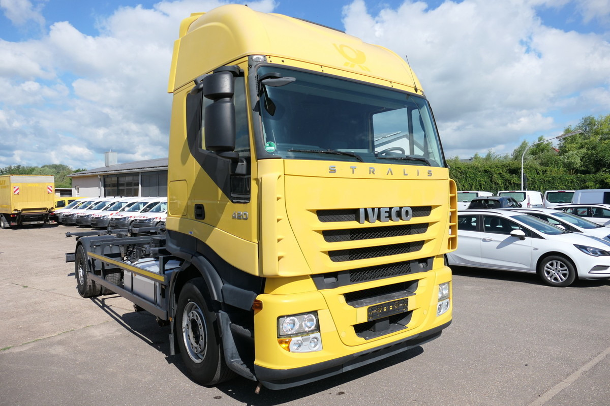 IVECO Stralis AS 190 S 420 ECO LBW AHK KLIMA INTARDER - Containertransporter/ Wissellaadbak vrachtwagen: afbeelding 2 IVECO Stralis AS 190 S 420 ECO LBW AHK KLIMA INTARDER - Containertransporter/ Wissellaadbak vrachtwagen: afbeelding 2