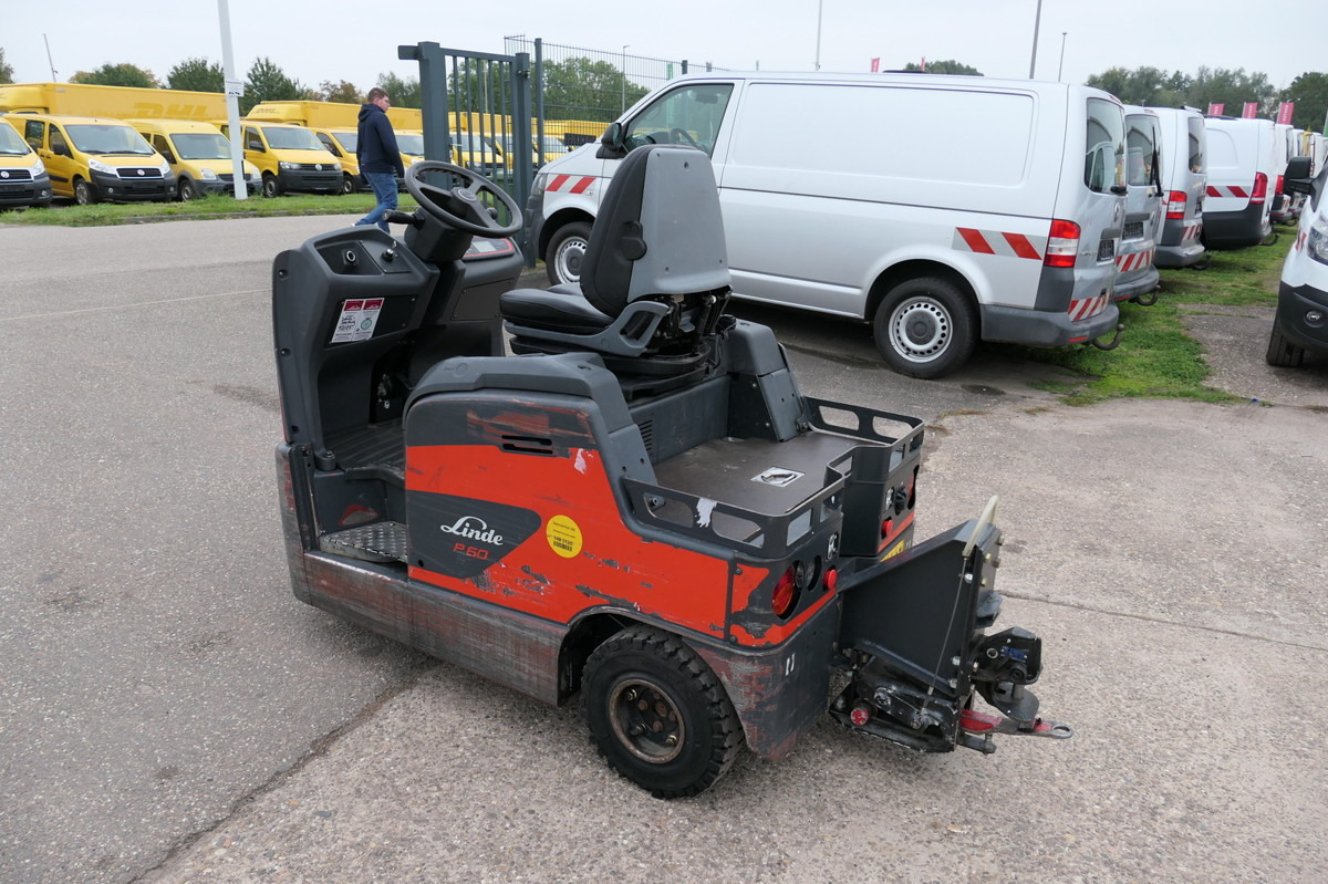 LINDE P 60 Z Schlepper Batterie 33/2019 - Elektrische trekker: afbeelding 3 LINDE P 60 Z Schlepper Batterie 33/2019 - Elektrische trekker: afbeelding 3