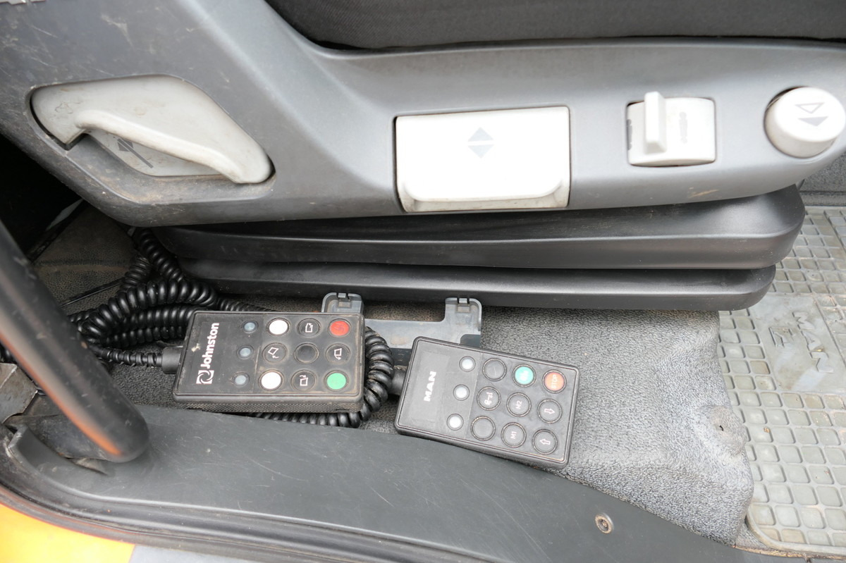 Leasing MAN TGL 12.250 Küpper Weisser Kehrmaschine MAN TGL 12.250 Küpper Weisser Kehrmaschine: afbeelding 12 Leasing MAN TGL 12.250 Küpper Weisser Kehrmaschine MAN TGL 12.250 Küpper Weisser Kehrmaschine: afbeelding 12