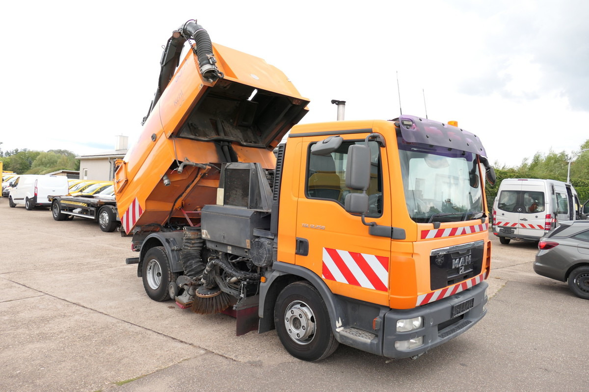 Leasing MAN TGL 12.250 Küpper Weisser Kehrmaschine MAN TGL 12.250 Küpper Weisser Kehrmaschine: afbeelding 6 Leasing MAN TGL 12.250 Küpper Weisser Kehrmaschine MAN TGL 12.250 Küpper Weisser Kehrmaschine: afbeelding 6