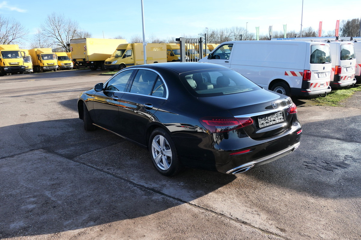 MERCEDES-BENZ E 220 d AVANTGARDE KLIMA - Sedan: afbeelding 5 MERCEDES-BENZ E 220 d AVANTGARDE KLIMA - Sedan: afbeelding 5