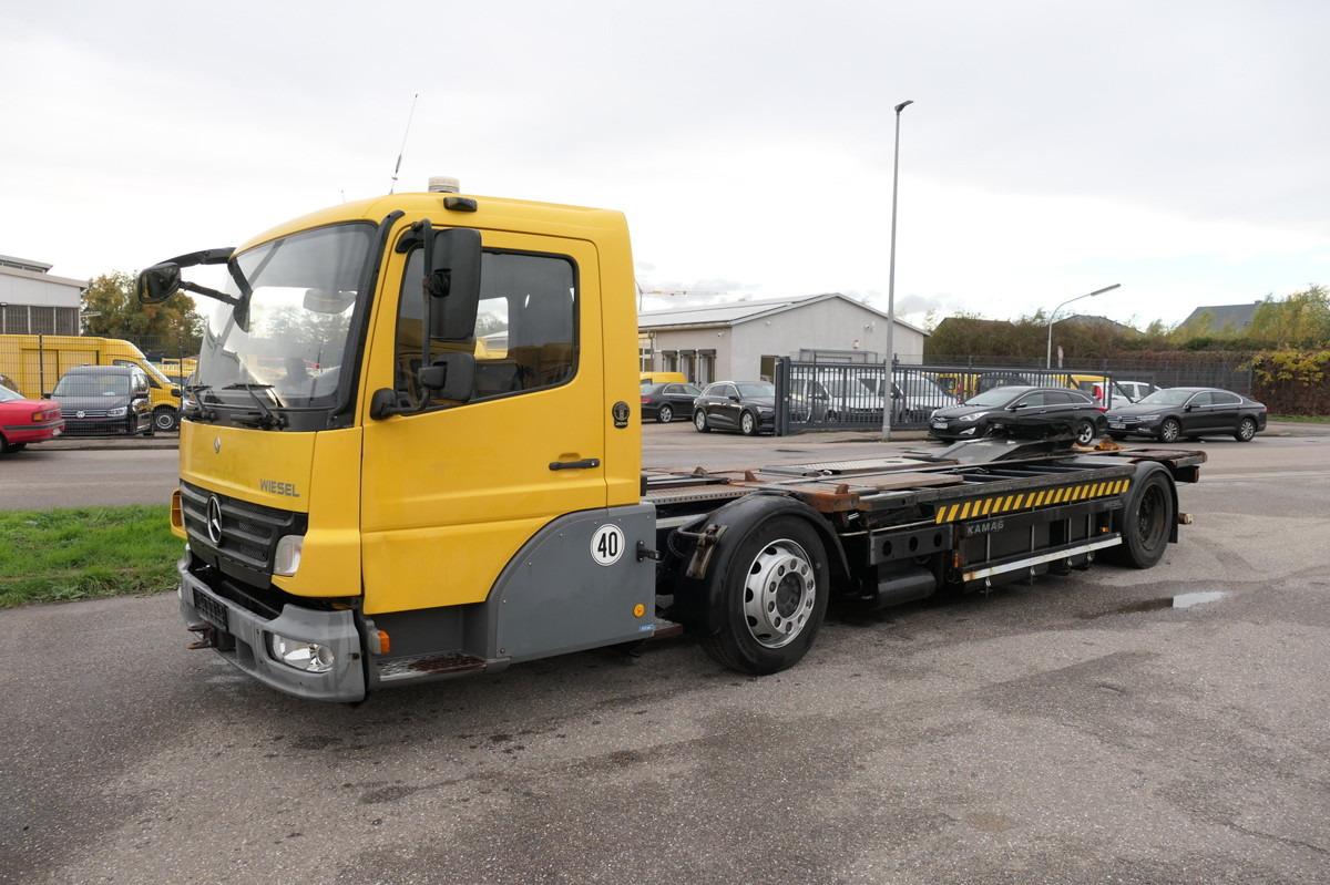 MERCEDES-BENZ KAMAG WBH 25 Wiesel Terberg Umsetzfahrz. Sattelk - Containertransporter/ Wissellaadbak vrachtwagen: afbeelding 4 MERCEDES-BENZ KAMAG WBH 25 Wiesel Terberg Umsetzfahrz. Sattelk - Containertransporter/ Wissellaadbak vrachtwagen: afbeelding 4