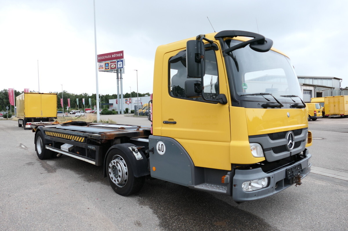 MERCEDES-BENZ KAMAG WBH 25 Wiesel Terberg Umsetzfahrz. Sattelk - Containertransporter/ Wissellaadbak vrachtwagen: afbeelding 2 MERCEDES-BENZ KAMAG WBH 25 Wiesel Terberg Umsetzfahrz. Sattelk - Containertransporter/ Wissellaadbak vrachtwagen: afbeelding 2