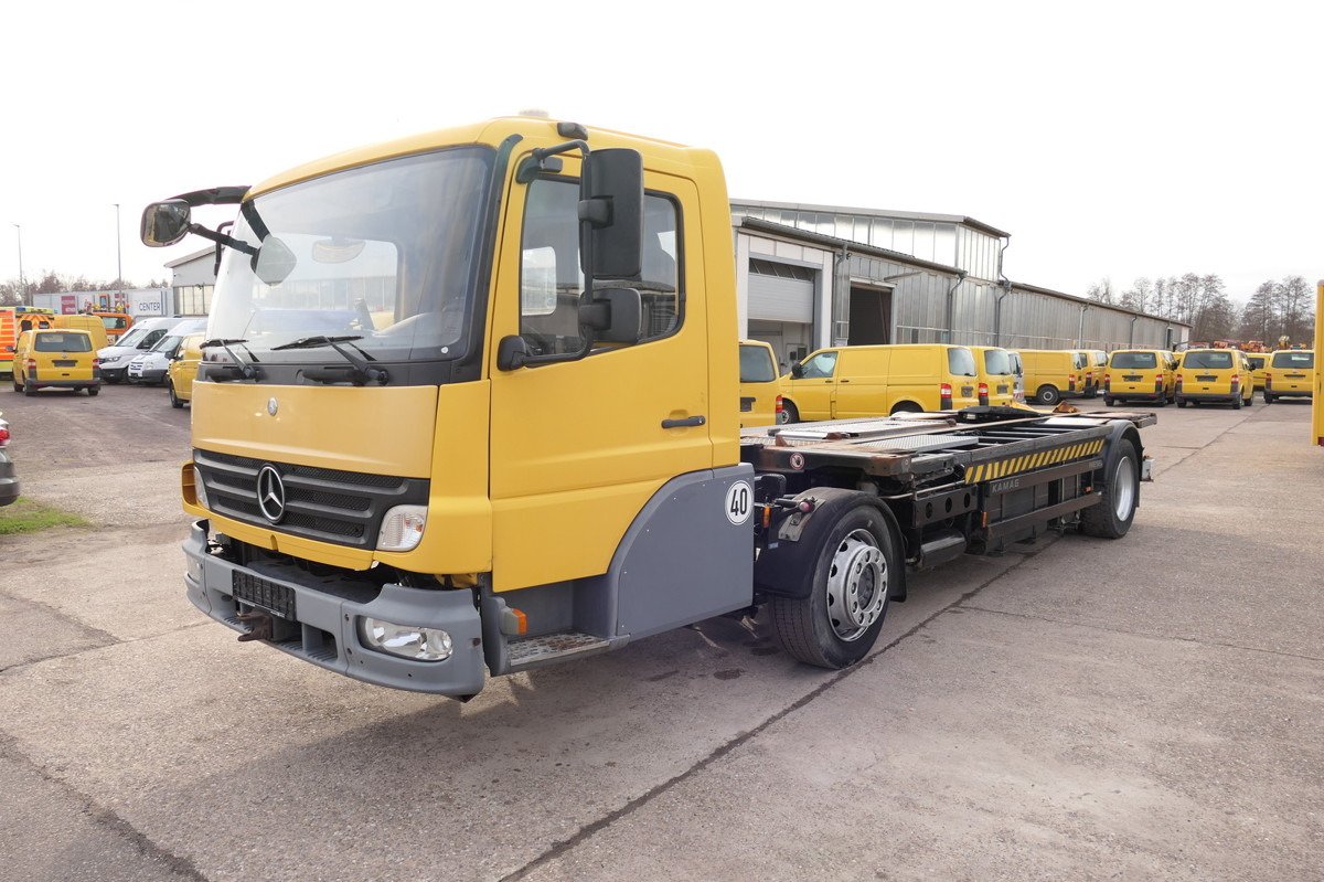 MERCEDES-BENZ KAMAG WBH 25 Wiesel Terberg Umsetzfahrz. Sattelk - Containertransporter/ Wissellaadbak vrachtwagen: afbeelding 5 MERCEDES-BENZ KAMAG WBH 25 Wiesel Terberg Umsetzfahrz. Sattelk - Containertransporter/ Wissellaadbak vrachtwagen: afbeelding 5