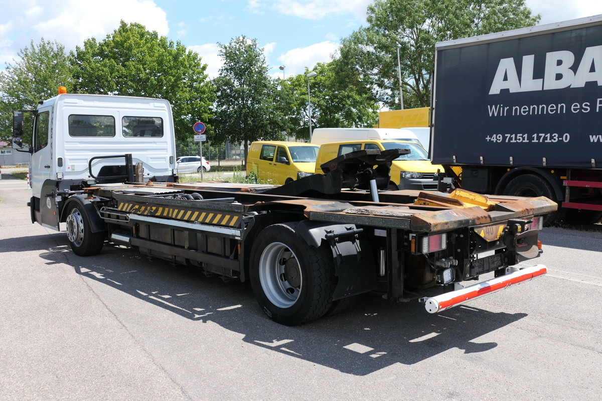 MERCEDES-BENZ Kamag Wiesel WBH 25 Wiesel Umsetzfahrzeug - Containertransporter/ Wissellaadbak vrachtwagen: afbeelding 1 MERCEDES-BENZ Kamag Wiesel WBH 25 Wiesel Umsetzfahrzeug - Containertransporter/ Wissellaadbak vrachtwagen: afbeelding 1