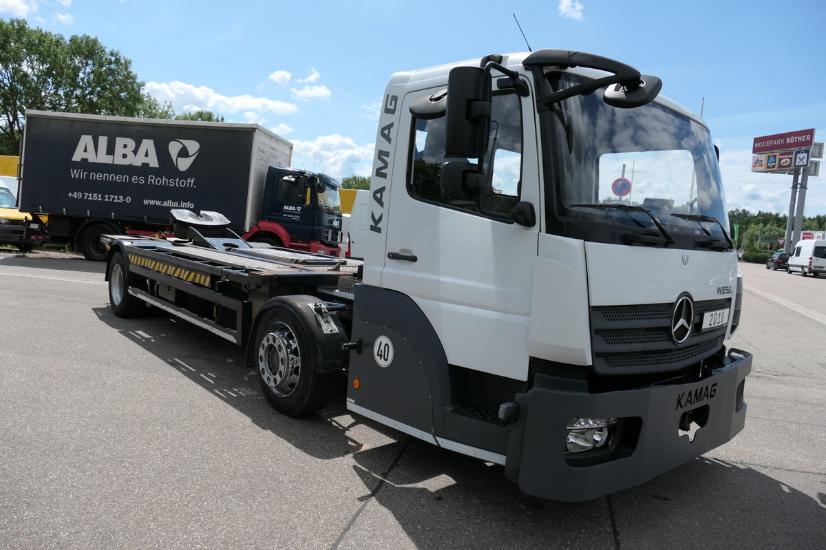 MERCEDES-BENZ Kamag Wiesel WBH 25 Wiesel Umsetzfahrzeug - Containertransporter/ Wissellaadbak vrachtwagen: afbeelding 3 MERCEDES-BENZ Kamag Wiesel WBH 25 Wiesel Umsetzfahrzeug - Containertransporter/ Wissellaadbak vrachtwagen: afbeelding 3