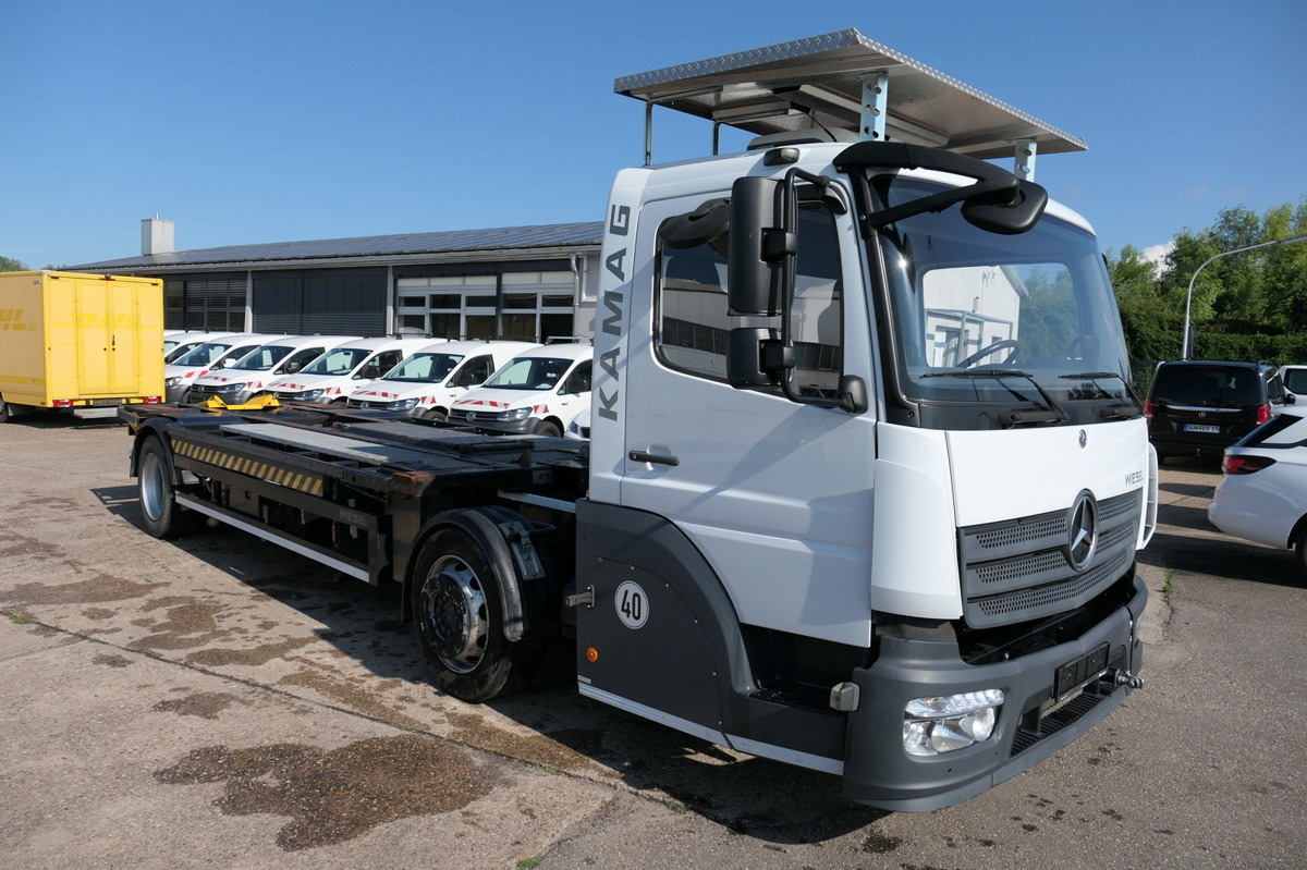 MERCEDES-BENZ Kamag Wiesel WBH 25 Wiesel Umsetzfahrzeug - Containertransporter/ Wissellaadbak vrachtwagen: afbeelding 3 MERCEDES-BENZ Kamag Wiesel WBH 25 Wiesel Umsetzfahrzeug - Containertransporter/ Wissellaadbak vrachtwagen: afbeelding 3