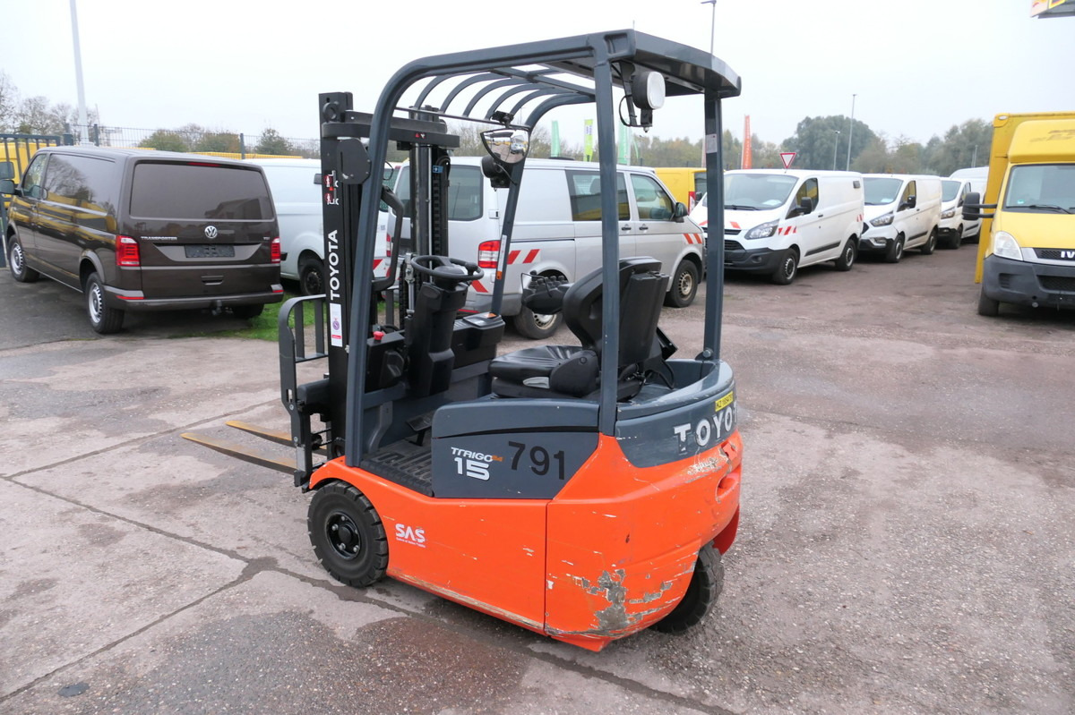 TOYOTA 7FBEST 15 3-Rad DUPLEX HUBHÖHE 3m - Elektrische heftruck: afbeelding 3 TOYOTA 7FBEST 15 3-Rad DUPLEX HUBHÖHE 3m - Elektrische heftruck: afbeelding 3