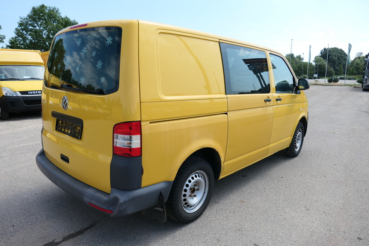 VW T5 Transporter 2.0 TDI 2xSCHIEBETÜR PARKTRONIK E - Kleine bestelwagen: afbeelding 4 VW T5 Transporter 2.0 TDI 2xSCHIEBETÜR PARKTRONIK E - Kleine bestelwagen: afbeelding 4