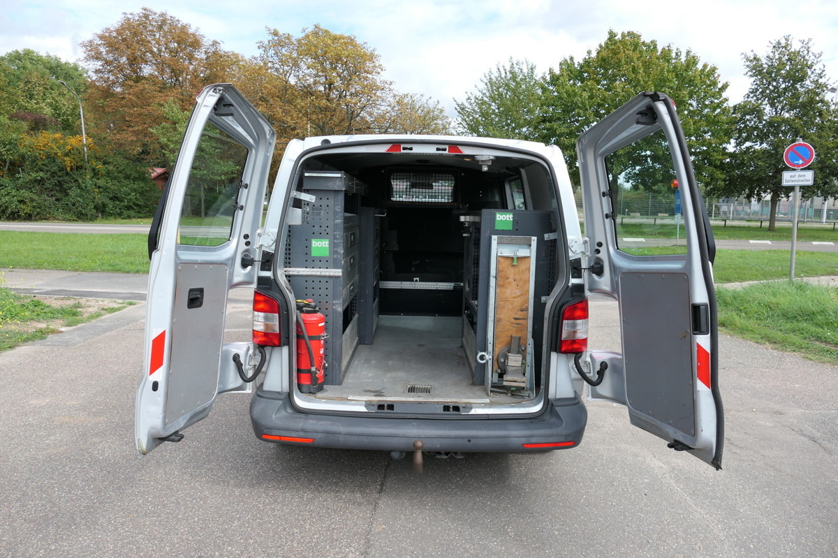 VW T5 Transporter 2.0 TDI 4Motion Flügeltür Klima A - Kleine bestelwagen: afbeelding 1 VW T5 Transporter 2.0 TDI 4Motion Flügeltür Klima A - Kleine bestelwagen: afbeelding 1