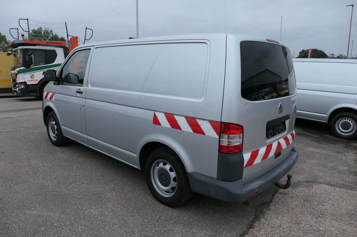 VW T5 Transporter 2.0 TDI KLIMA AHK Werkstatteinbau - Kleine bestelwagen: afbeelding 4 VW T5 Transporter 2.0 TDI KLIMA AHK Werkstatteinbau - Kleine bestelwagen: afbeelding 4