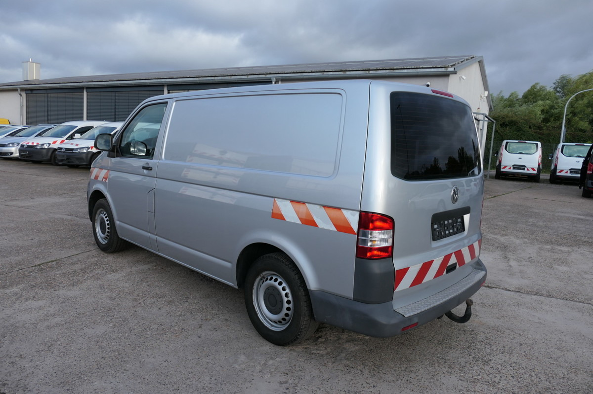 VW T5 Transporter 2.0 TDI KLIMA AHK Werkstatteinbau - Kleine bestelwagen: afbeelding 5 VW T5 Transporter 2.0 TDI KLIMA AHK Werkstatteinbau - Kleine bestelwagen: afbeelding 5