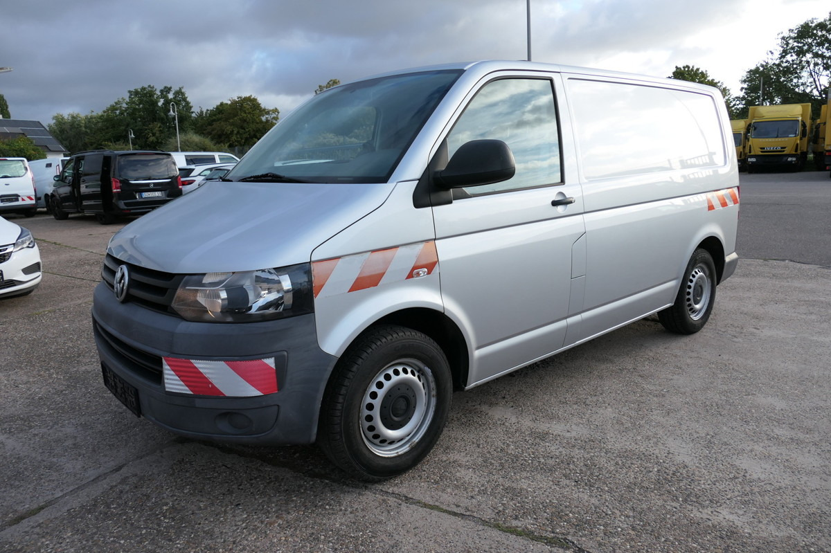 VW T5 Transporter 2.0 TDI KLIMA AHK Werkstatteinbau - Kleine bestelwagen: afbeelding 2 VW T5 Transporter 2.0 TDI KLIMA AHK Werkstatteinbau - Kleine bestelwagen: afbeelding 2