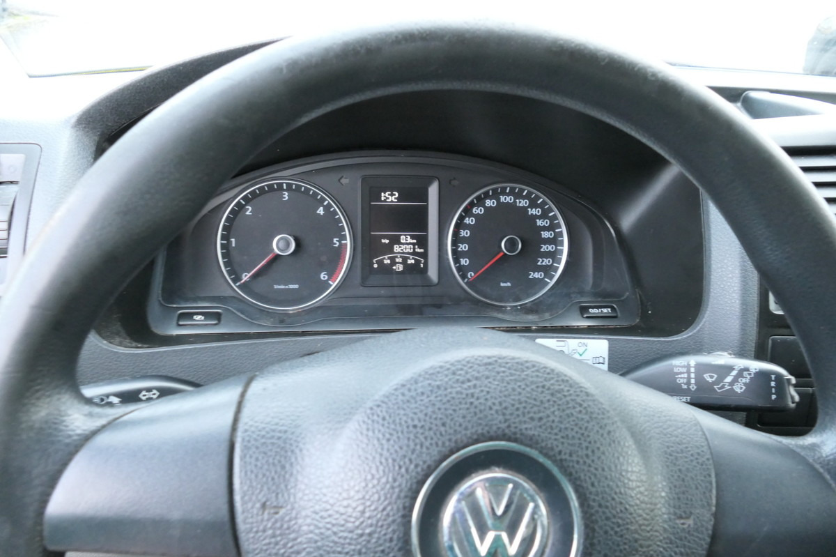 Kleine bestelwagen VW T5 Transporter 2.0 TDI PARKTRONIK EURO-5 2xSCHIE: afbeelding 14
