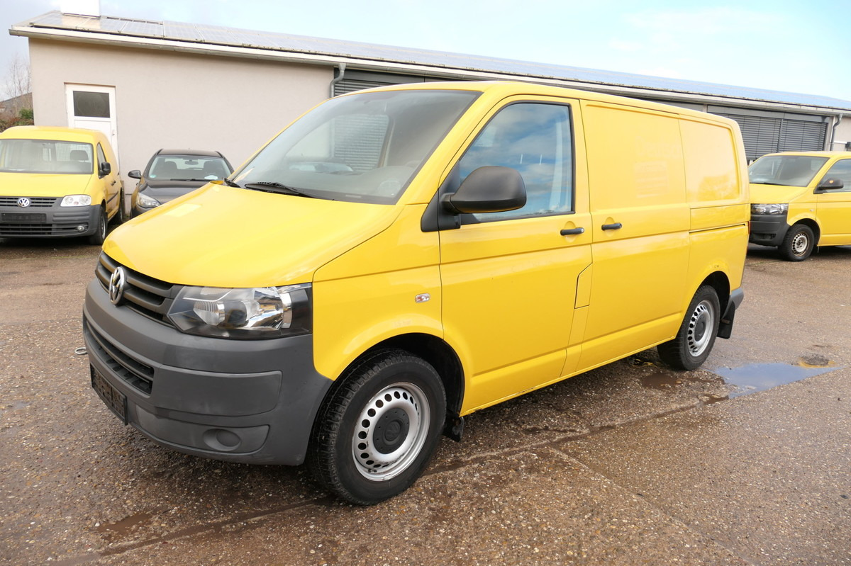 VW T5 Transporter 2.0 TDI PARKTRONIK MOTORSCHADEN 2 - Kleine bestelwagen: afbeelding 3 VW T5 Transporter 2.0 TDI PARKTRONIK MOTORSCHADEN 2 - Kleine bestelwagen: afbeelding 3