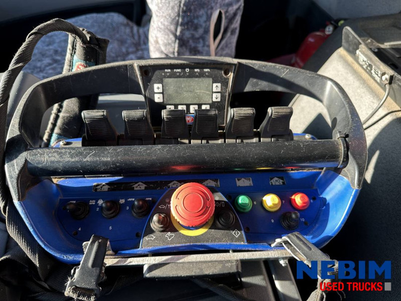 MAN TGS 420 8x4 TRIPLE - HMF 2620 K5 - 22,7t/m CRANE / KRAN - Haakarmsysteem vrachtwagen, Kraanwagen: afbeelding 5 MAN TGS 420 8x4 TRIPLE - HMF 2620 K5 - 22,7t/m CRANE / KRAN - Haakarmsysteem vrachtwagen, Kraanwagen: afbeelding 5