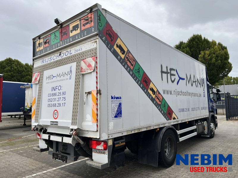 Scania P270 - 343.938km - 3 front seats - Bakwagen: afbeelding 2 Scania P270 - 343.938km - 3 front seats - Bakwagen: afbeelding 2