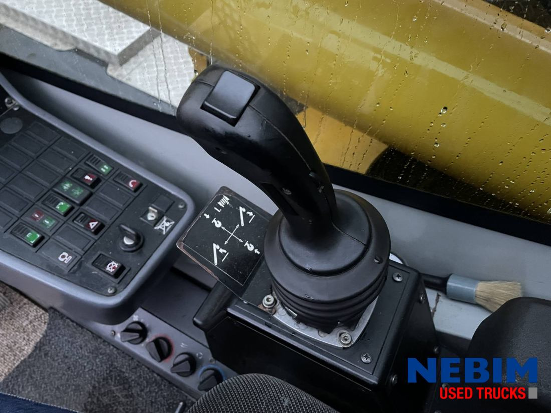 Volvo FM 400 8X4 - Faun Tadano HK40-Only TO BE Viewed BY Appointment - Kraanwagen: afbeelding 5 Volvo FM 400 8X4 - Faun Tadano HK40-Only TO BE Viewed BY Appointment - Kraanwagen: afbeelding 5