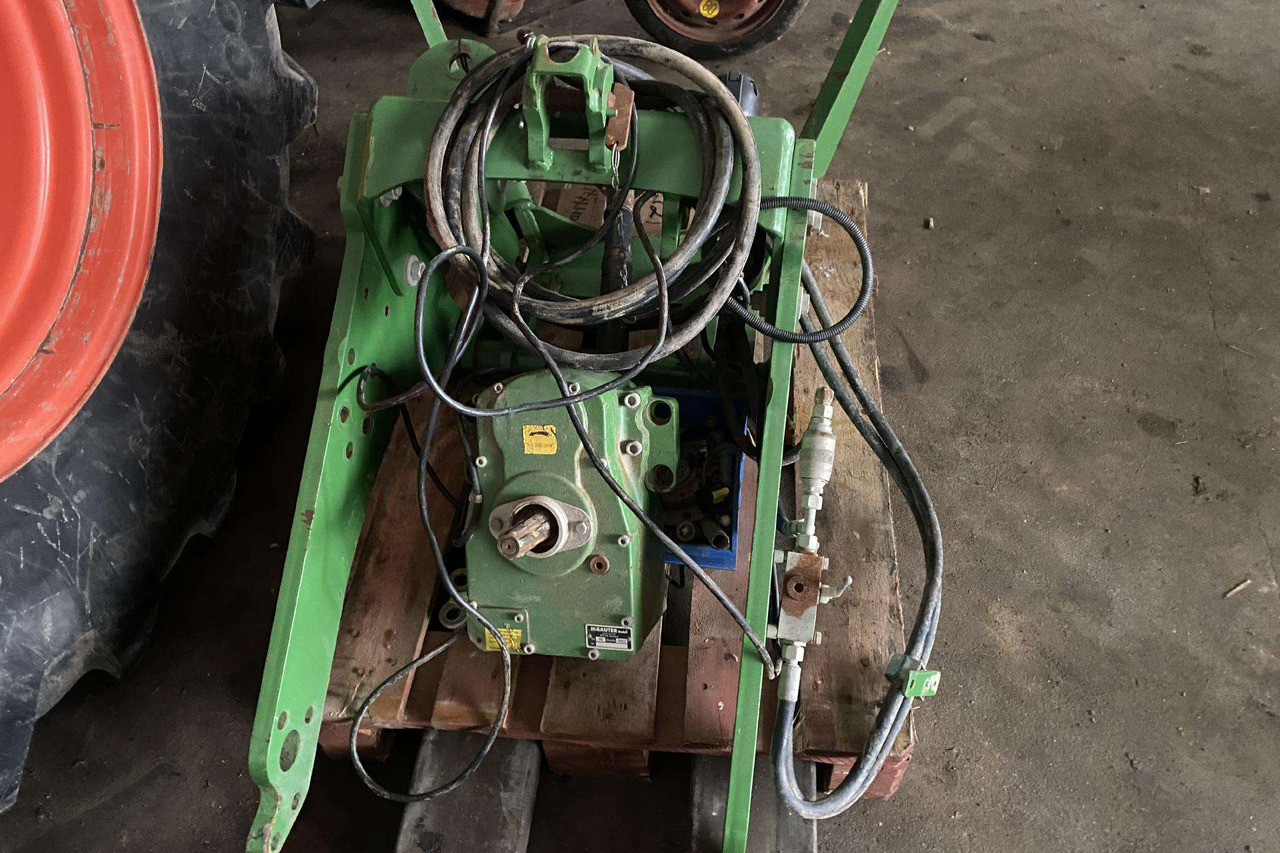 Valtra JOHN DEERE - Aanbouwdeel voor Landbouwmachine: afbeelding 2 Valtra JOHN DEERE - Aanbouwdeel voor Landbouwmachine: afbeelding 2