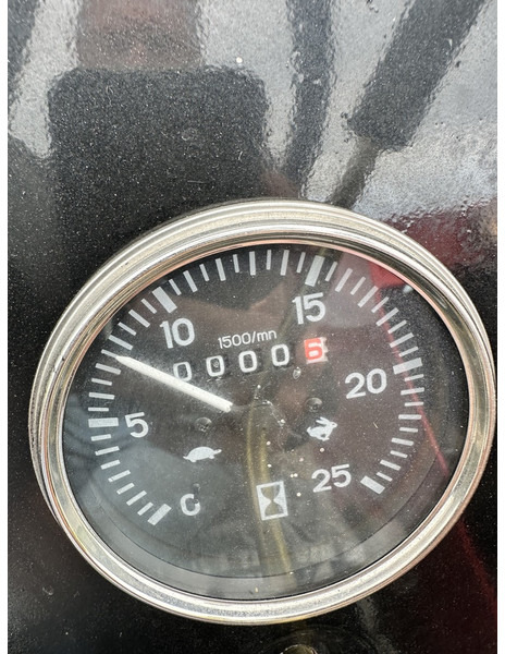 Massey Ferguson 290 - Tractor: afbeelding 5 Massey Ferguson 290 - Tractor: afbeelding 5