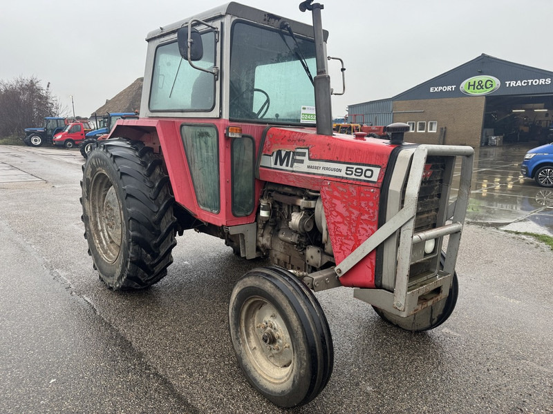 Massey Ferguson 590 - Tractor: afbeelding 3 Massey Ferguson 590 - Tractor: afbeelding 3