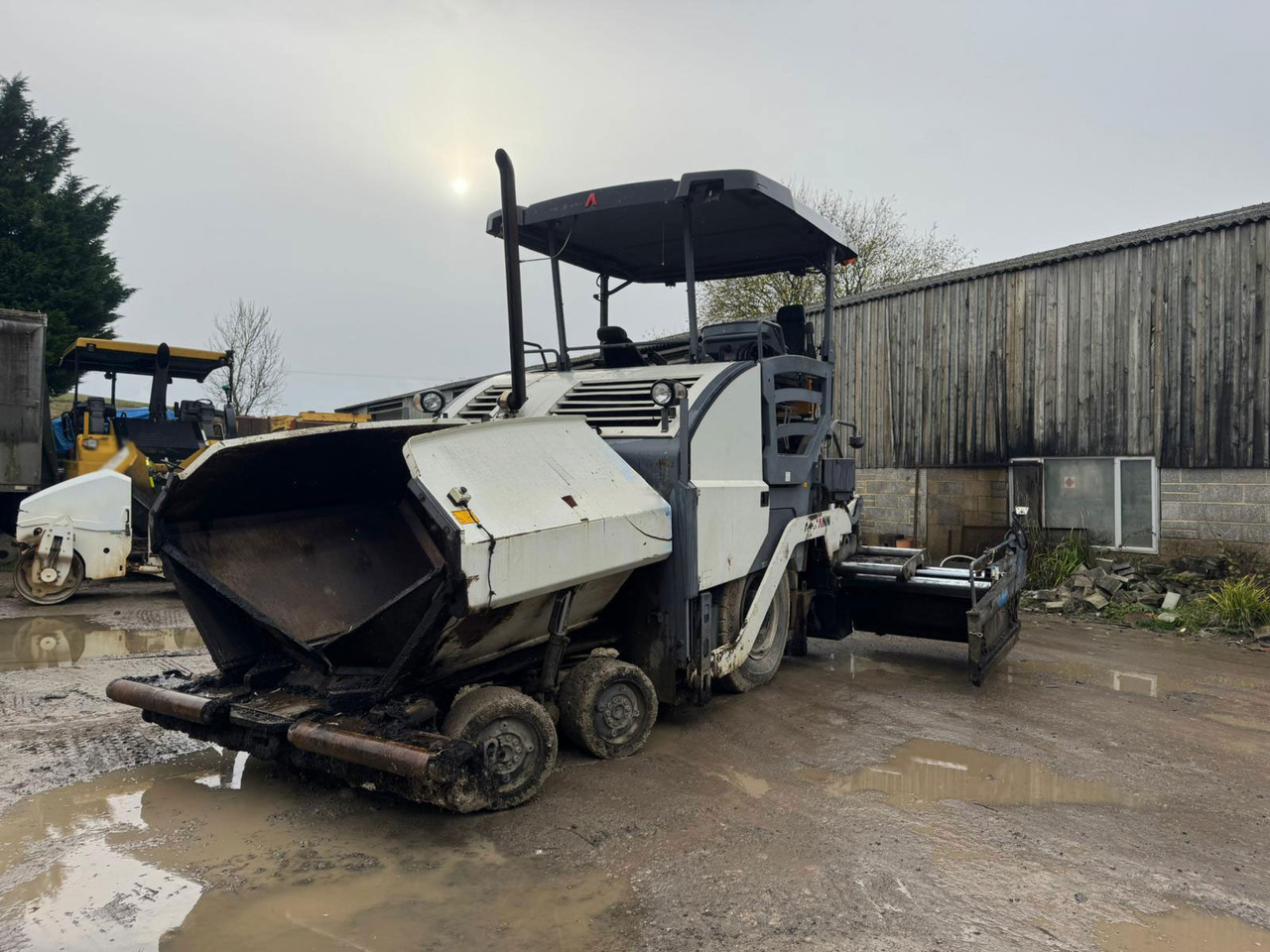 Ammann AFW 700-3 - Asfaltafwerkmachine: afbeelding 1 Ammann AFW 700-3 - Asfaltafwerkmachine: afbeelding 1