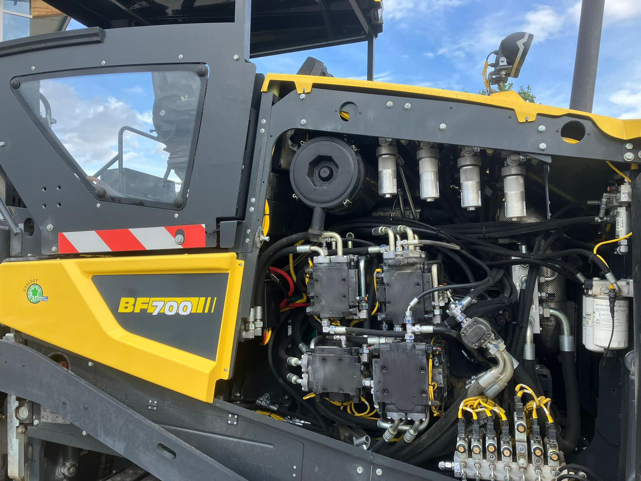 Bomag BF700 C-3 - Asfaltafwerkmachine: afbeelding 5 Bomag BF700 C-3 - Asfaltafwerkmachine: afbeelding 5