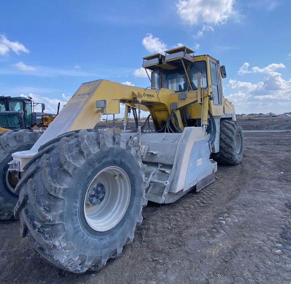 Bomag MPH 122-2 - Bodemstabliseerder: afbeelding 2 Bomag MPH 122-2 - Bodemstabliseerder: afbeelding 2