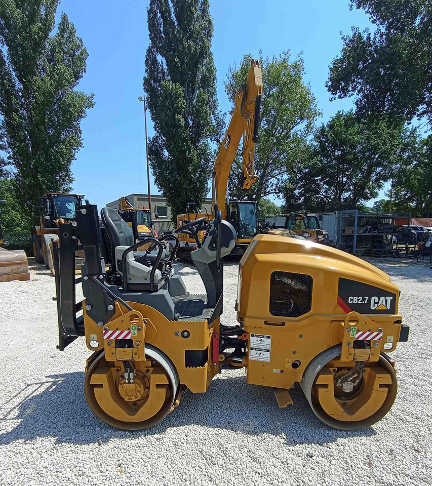 Caterpillar CB2.7 - Wals: afbeelding 4 Caterpillar CB2.7 - Wals: afbeelding 4