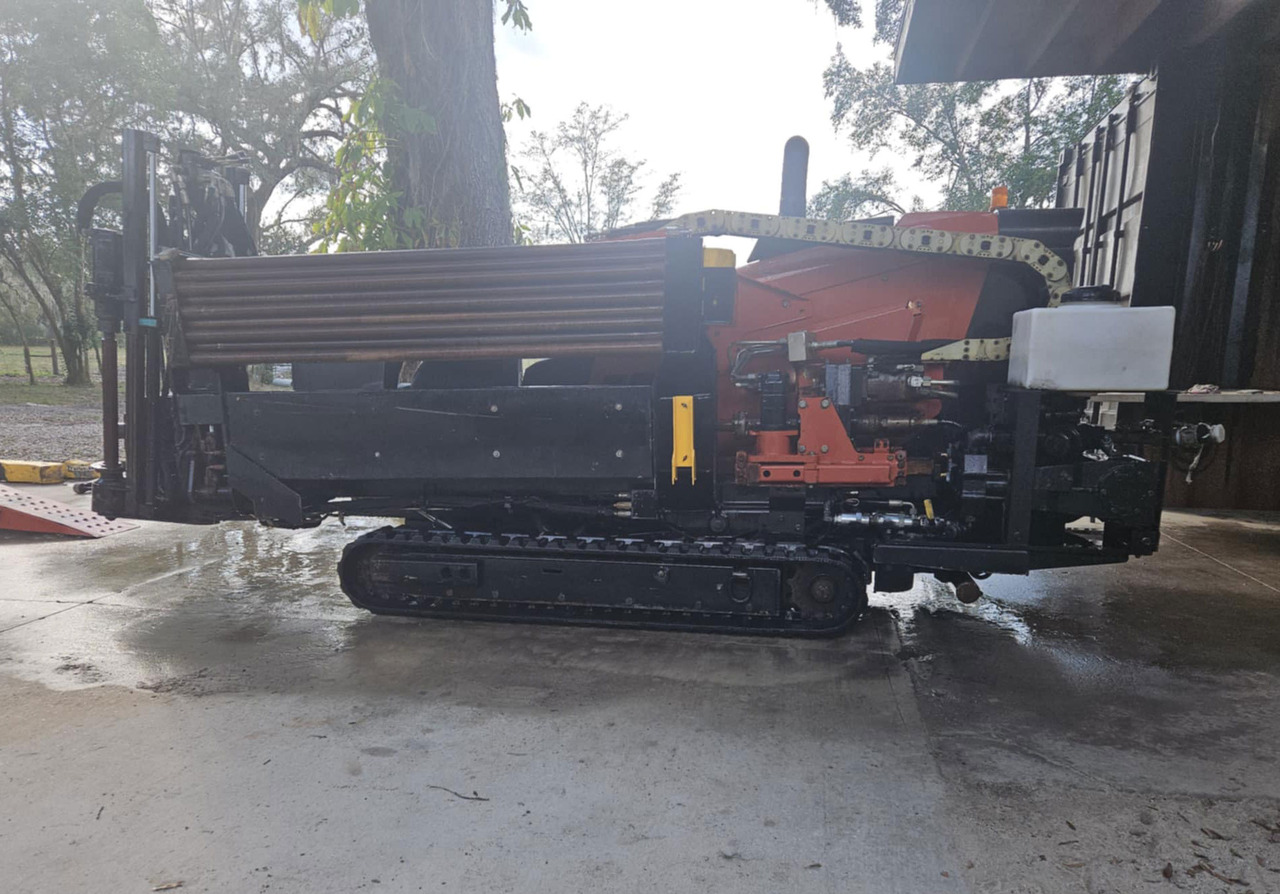 Ditch Witch JT10 - Horizontaal gestuurd boren: afbeelding 3 Ditch Witch JT10 - Horizontaal gestuurd boren: afbeelding 3